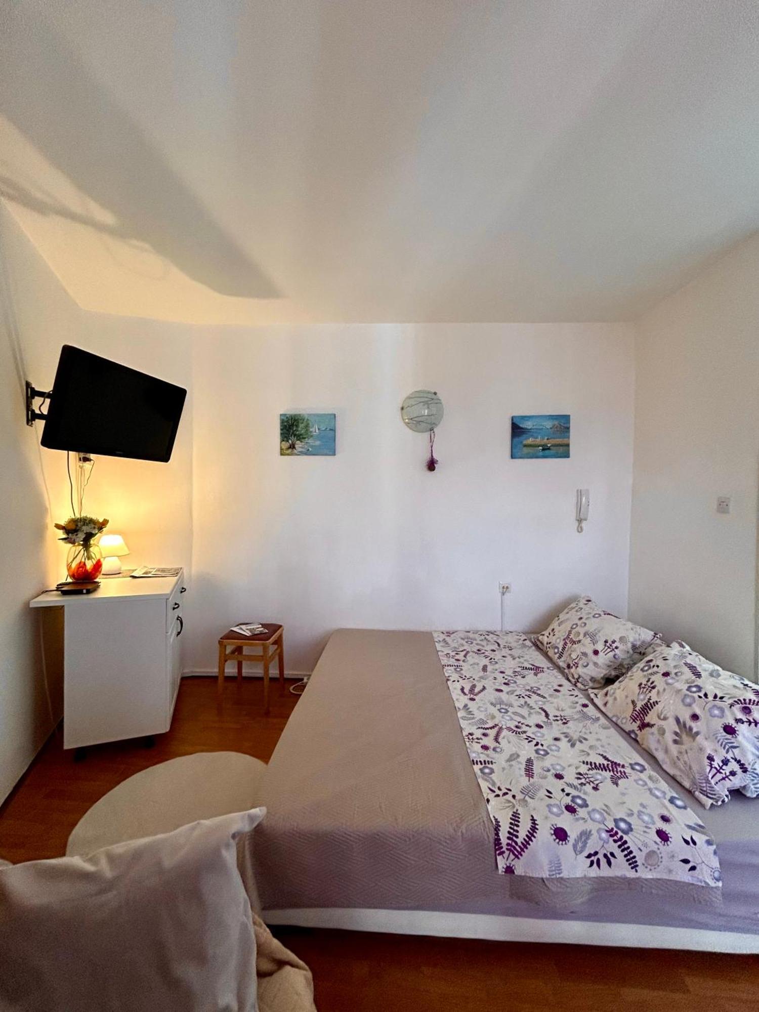 Bright And Charming Studio Apartment 리예카 외부 사진